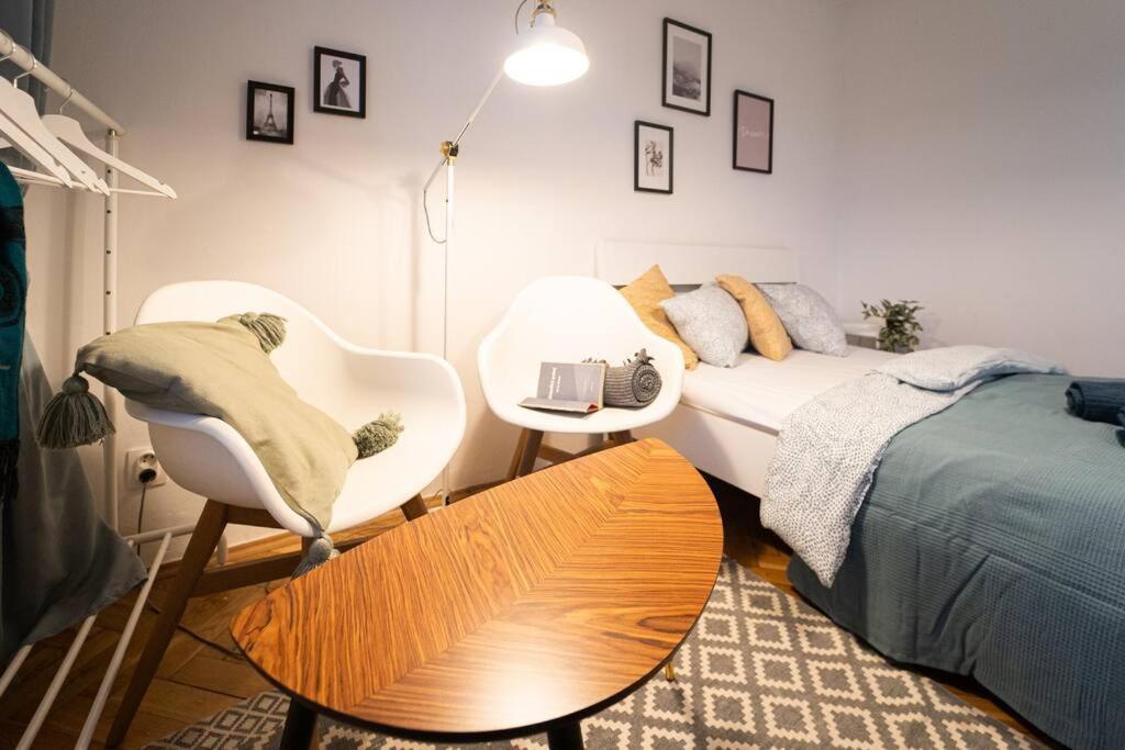 Mini Studio In Masaryk Quarter - Brno Lägenhet Exteriör bild